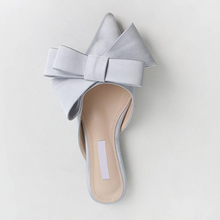 Load image into Gallery viewer, Silk Satin Pointed toe bow slipper...