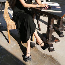 Load image into Gallery viewer, satin large bow pointed toe high heel