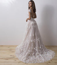 Load image into Gallery viewer, Couture Wedding Dress With Detachable Train 3D Floral