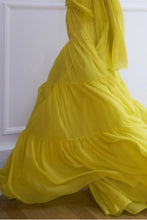 Load image into Gallery viewer, New Port Pleated Sleeve Tiered Gown