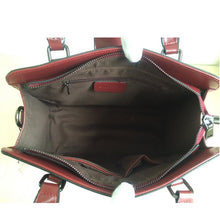 Load image into Gallery viewer, Crocodile Pattern Genuine Leather Shoulder Bag  High Quality