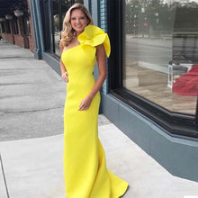 Load image into Gallery viewer, One Shoulder Santa Monica Gown