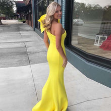 Load image into Gallery viewer, One Shoulder Santa Monica Gown
