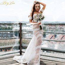Load image into Gallery viewer, Guipure Lace Sweetheart Neckline Bias Cut Wedding Dress