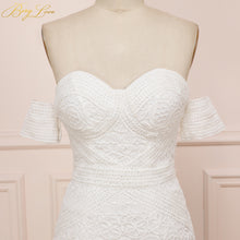 Load image into Gallery viewer, Guipure Lace Sweetheart Neckline Bias Cut Wedding Dress