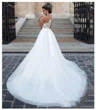 Load image into Gallery viewer, Sleeveless Wedding Beach Bridal Gown