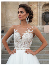 Load image into Gallery viewer, Sleeveless Wedding Beach Bridal Gown