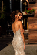 Load image into Gallery viewer, lace Wedding dress, open back dress        Update your settings