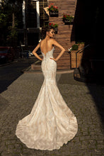 Load image into Gallery viewer, lace Wedding dress, open back dress        Update your settings