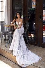 Load image into Gallery viewer, lace Wedding dress, open back dress        Update your settings