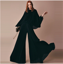 Load image into Gallery viewer, Mod 60s Jumpsuit..
